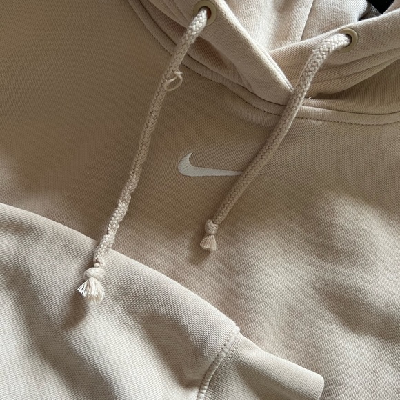 Nike Womens Club Fleece Hoodie - Picture 1 of 5